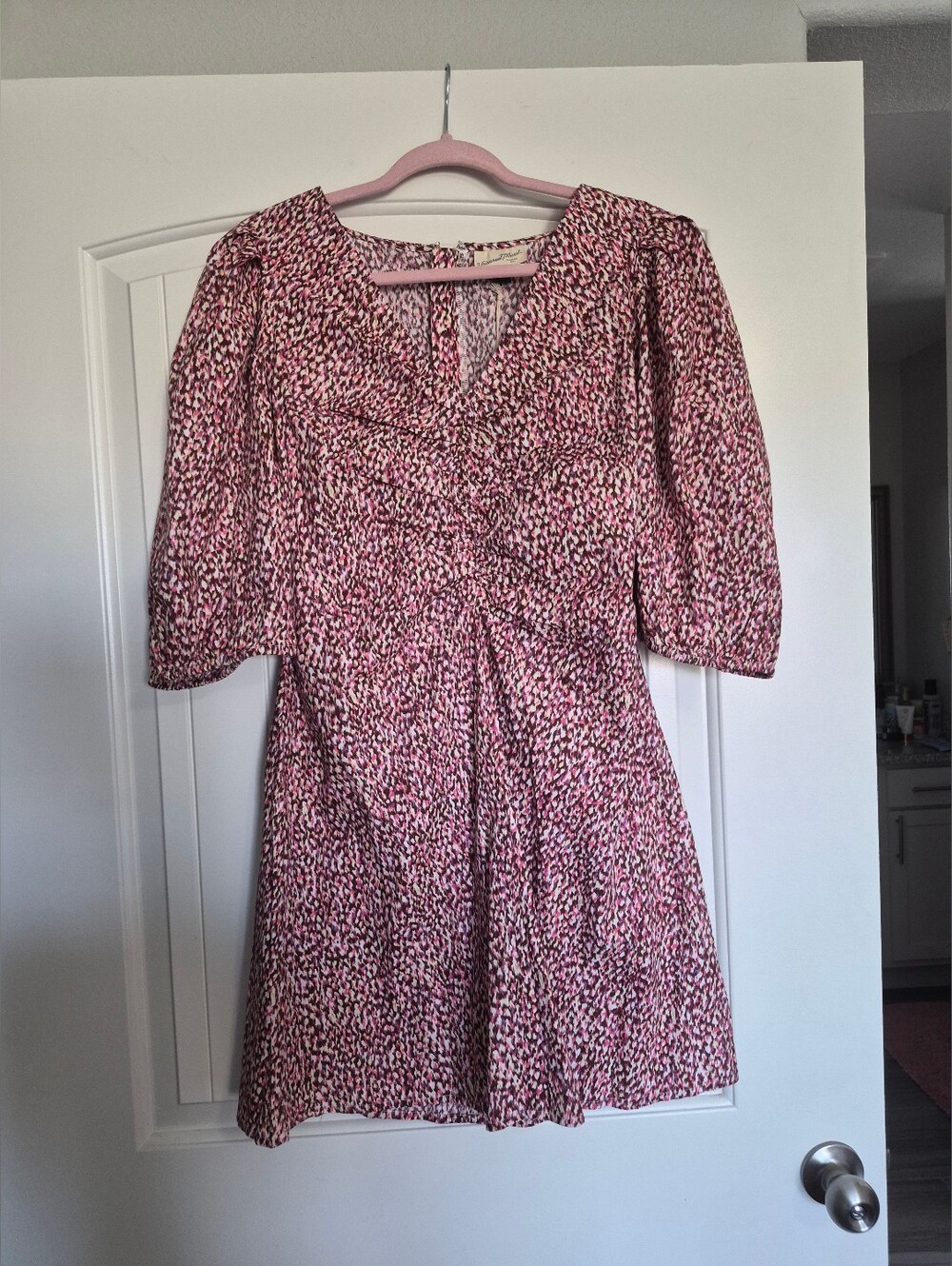 Universal Thread Women's Pink Elbow Puff Sleeve Ruched Mini Dress Sz 10 NWT